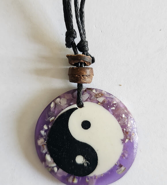 yin yang violet