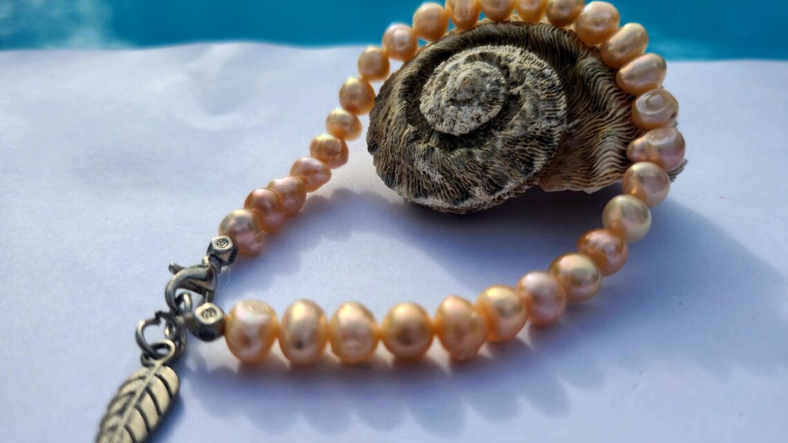 Bracelet perles orangées