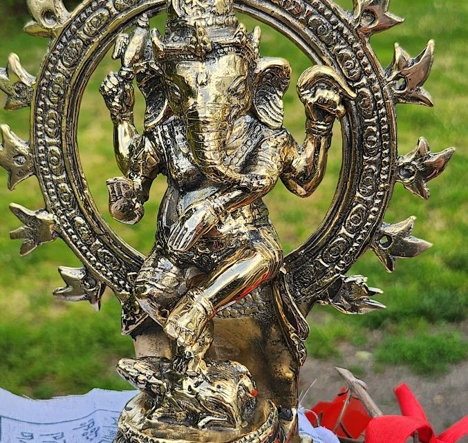Ganesha bronze